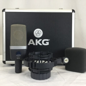 AKG C214